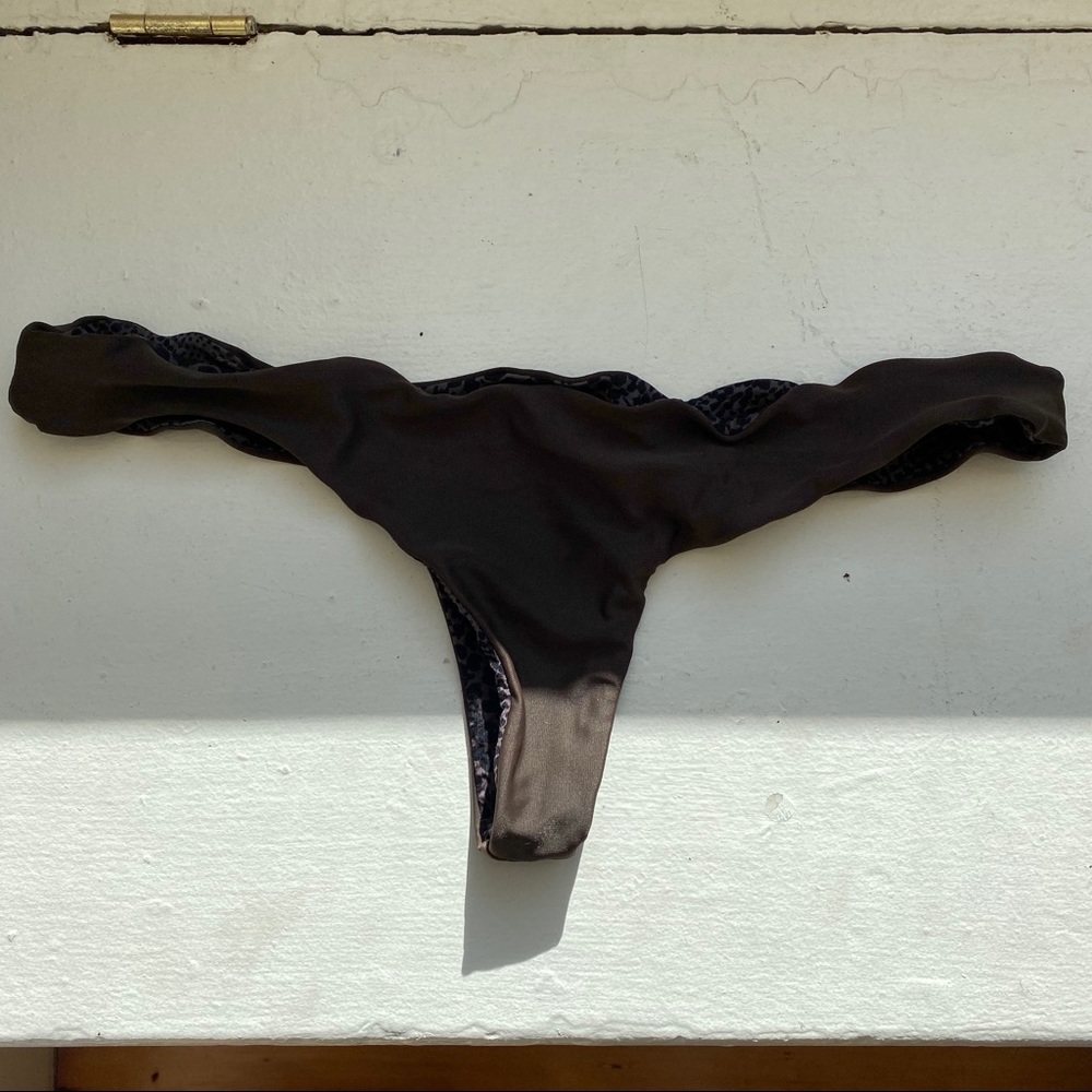 Acacia Ho’okipa Bottoms in Husk